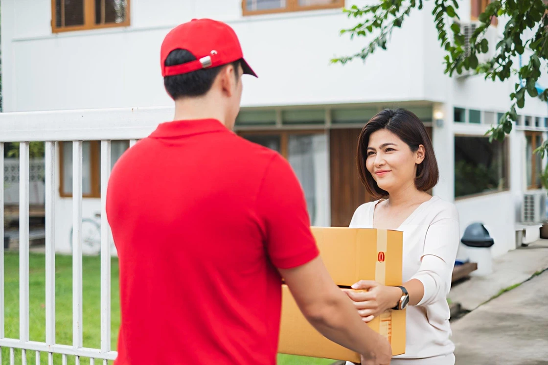 urgent delivery service in dubai