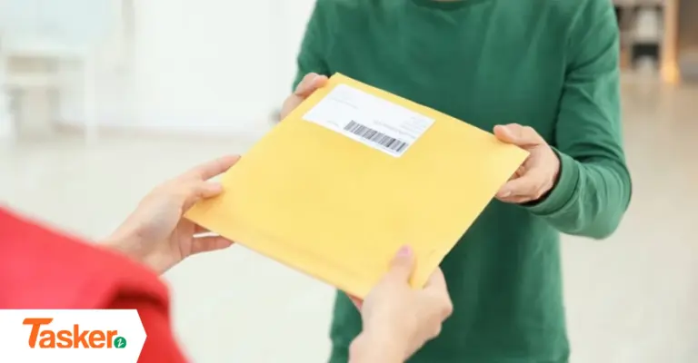 How We Helped a Customer Deliver Urgent Documents From Jumeirah Beach to Sheikh Zayed Road in Under 2 Hours